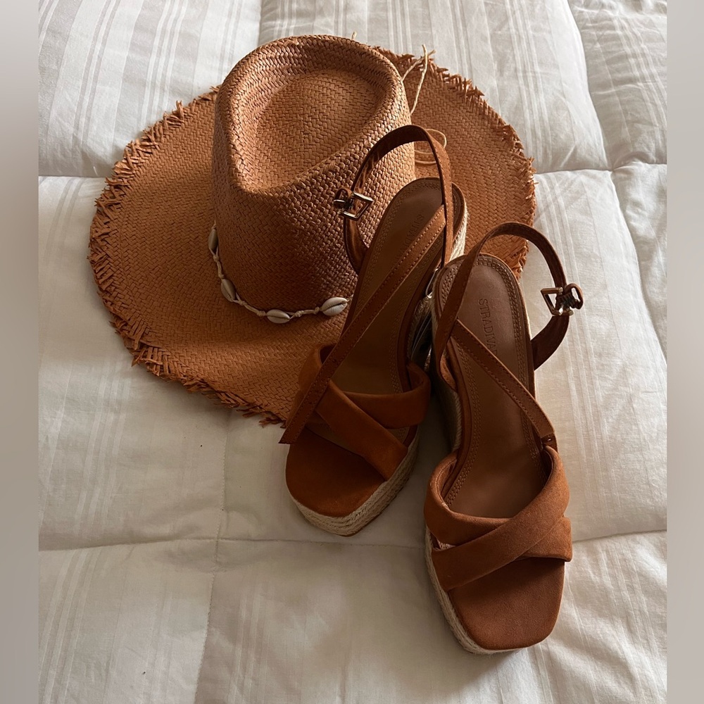 Stradivarius Brown Espadrille Sandals